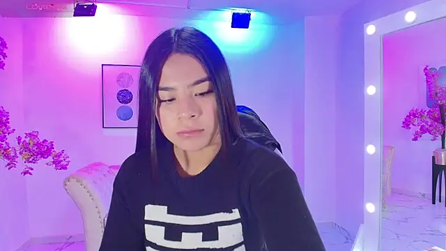 Kaori ayu online show from 10, 10, 2025