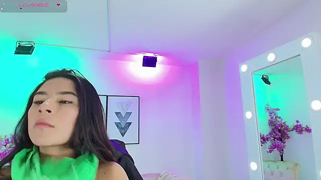 Kaori ayu online show from 13, 9, 2025