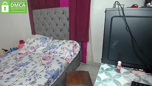 Snapshot of susana2523 chatting on 22, 6, 2026 susana2523 online show from 22, 6, 2026