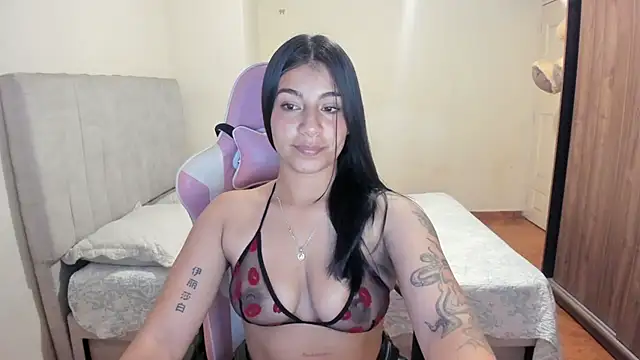julieth hot69 online show from 20, 5, 2026