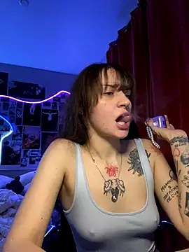 Snapshot of Dooubletroublee chatting on 25, 10, 2025 Dooubletroublee online show from 25, 10, 2025