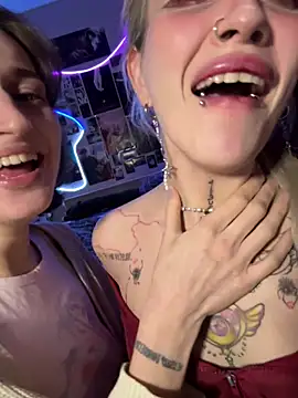 Dooubletroublee online show from 26, 3, 2026