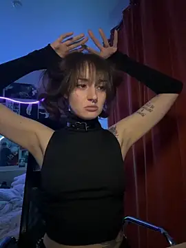 Snapshot of Dooubletroublee chatting on 26, 10, 2025 Dooubletroublee online show from 26, 10, 2025