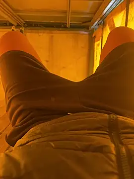 Snapshot of cussy007 chatting on 23, 3, 2026 cussy007 online show from 23, 3, 2026