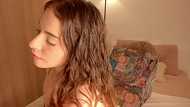 Lady lacey05 online show from 10, 1, 2026