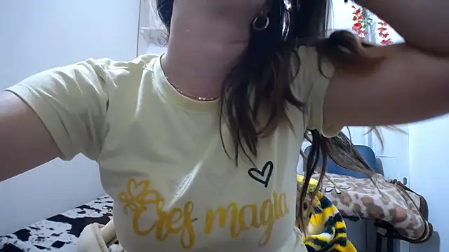 Snapshot of Luna_girlhot_ chatting on 6, 2, 2026 Luna girlhot online show from 6, 2, 2026