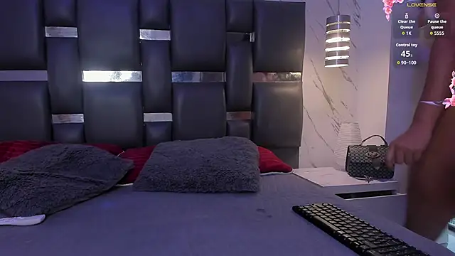 PittAndLunaa online show from 25, 3, 2026