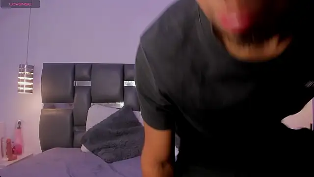 PittAndLunaa online show from 12, 2, 2026