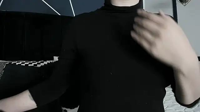 Adeelinee online show from 14, 2, 2025