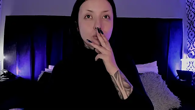 Adeelinee online show from 29, 5, 2026