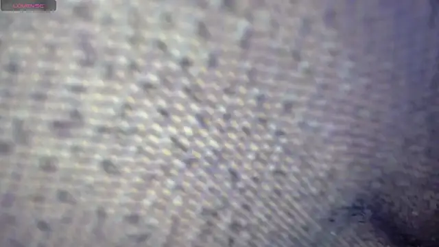 white sexy  online show from 17, 4, 2026