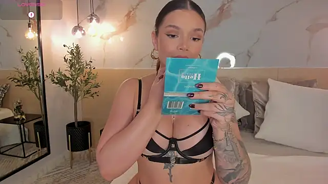 LeaThompson online show from 7, 1, 2026