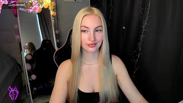 Kimmy powell online show from 15, 4, 2026