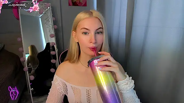 Kimmy powell online show from 28, 5, 2026