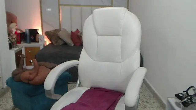 annita cooper  online show from 4, 3, 2025