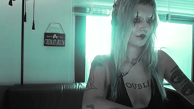 god x girl online show from 15, 5, 2026