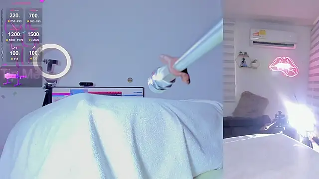 Abigail Girl   online show from 18, 1, 2026