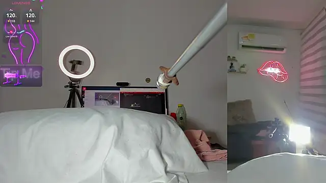 Abigail Girl   online show from 1, 3, 2026