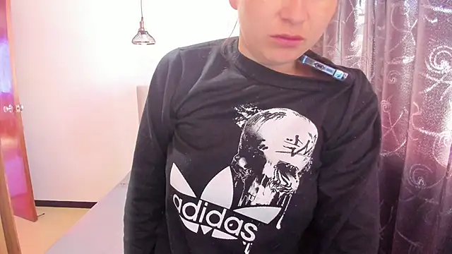 Snapshot of samantha__wilson chatting on 7, 11, 2025 samantha wilson online show from 7, 11, 2025