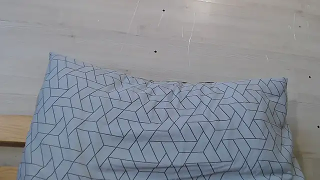 Snapshot of CRISTIINA37 chatting on 14, 11, 2025 CRISTIINA37 online show from 14, 11, 2025