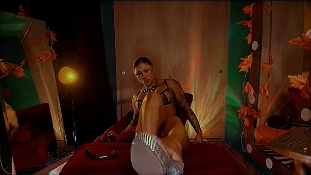 HeidiCox online show from 2, 2, 2025