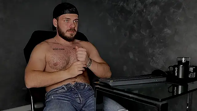 juliusmasters online show from 3, 11, 2025