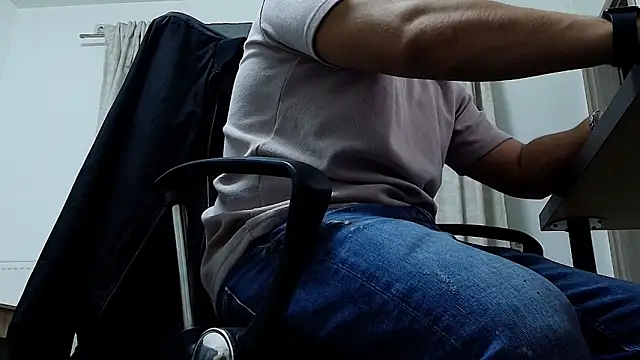 juliusmasters online show from 3, 10, 2025