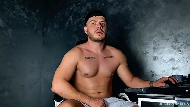 juliusmasters online show from 13, 2, 2026