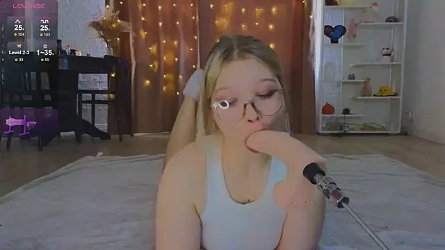 May aster online show from 17, 3, 2025