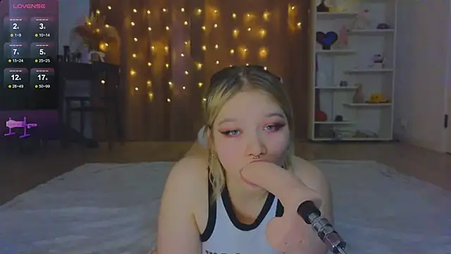 May aster online show from 21, 3, 2025