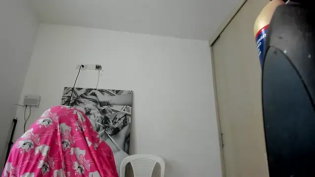  juliana star  online show from 22, 7, 2026