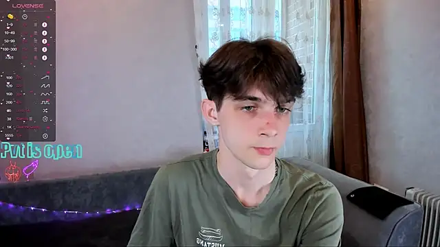 Aaron Boom online show from 7, 5, 2026