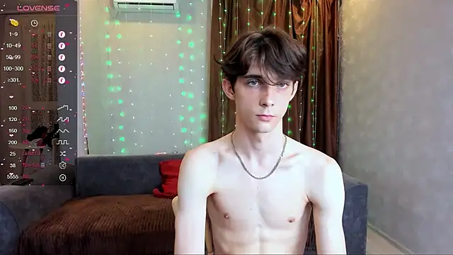 Aaron Boom online show from 18, 6, 2026
