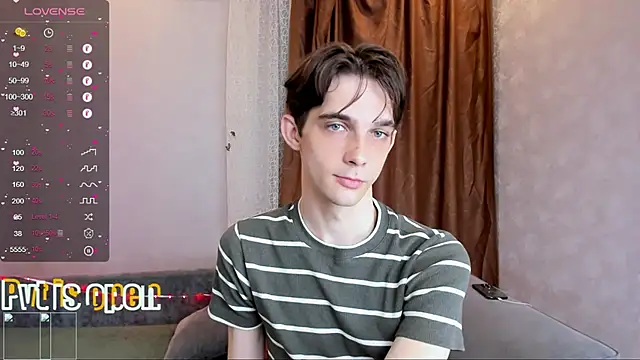 Aaron Boom online show from 3, 6, 2026