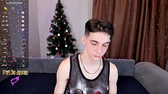 Snapshot of Aaron_Boom chatting on 16, 1, 2026 Aaron Boom online show from 16, 1, 2026