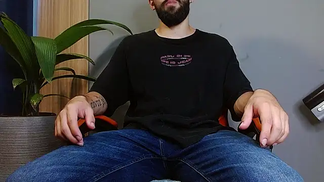 Mr WhiteCock online show from 8, 9, 2025