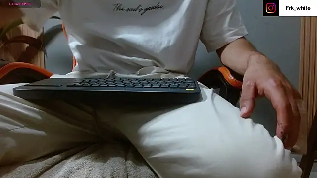 Mr WhiteCock online show from 19, 10, 2025