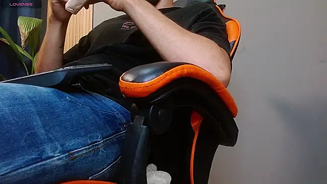 Mr WhiteCock online show from 22, 10, 2025