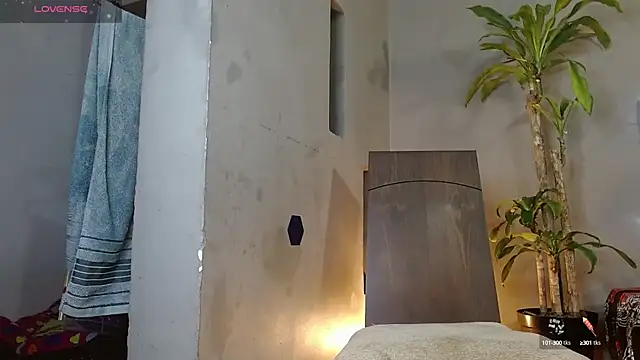 Mr WhiteCock online show from 7, 3, 2025