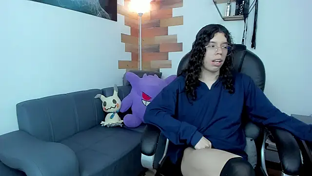 Angel Dust18 online show from 6, 3, 2025