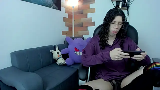 Angel Dust18 online show from 3, 3, 2025