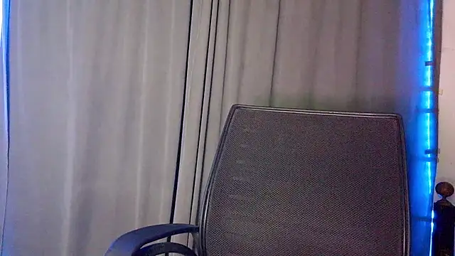 Snapshot of CallMeSima chatting on 11, 7, 2026 CallMeSima online show from 11, 7, 2026