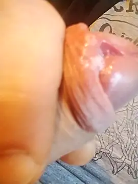 Snapshot of tomee83 chatting on 2, 11, 2025 tomee83 online show from 2, 11, 2025