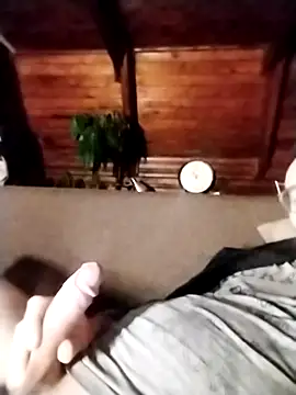 Snapshot of tomee83 chatting on 24, 11, 2025 tomee83 online show from 24, 11, 2025