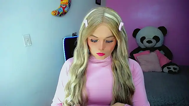 Snapshot of SweetKim21 chatting on 30, 11, 2025 SweetKim21 online show from 30, 11, 2025