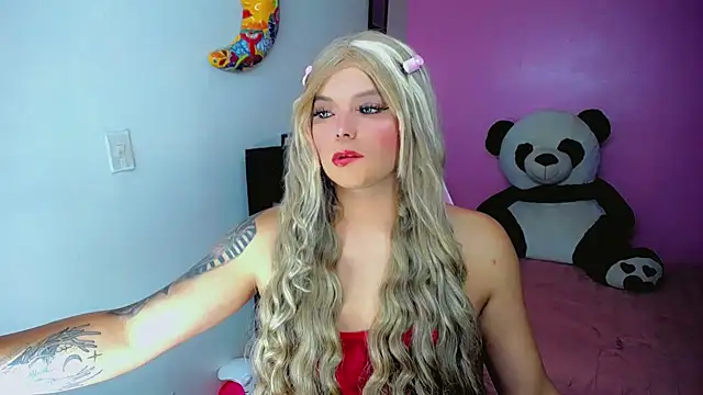 Snapshot of SweetKim21 chatting on 4, 11, 2025 SweetKim21 online show from 4, 11, 2025