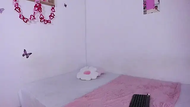 analia collins online show from 12, 3, 2025