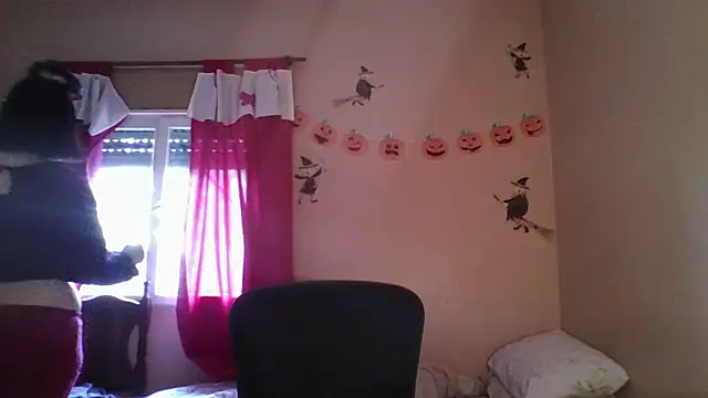 imsohornydacom online show from 25, 10, 2025