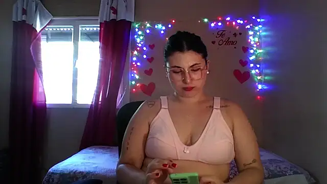 imsohornydacom online show from 10, 2, 2026