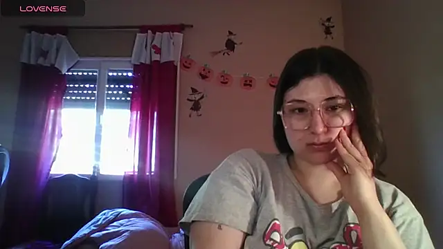 imsohornydacom online show from 20, 10, 2025